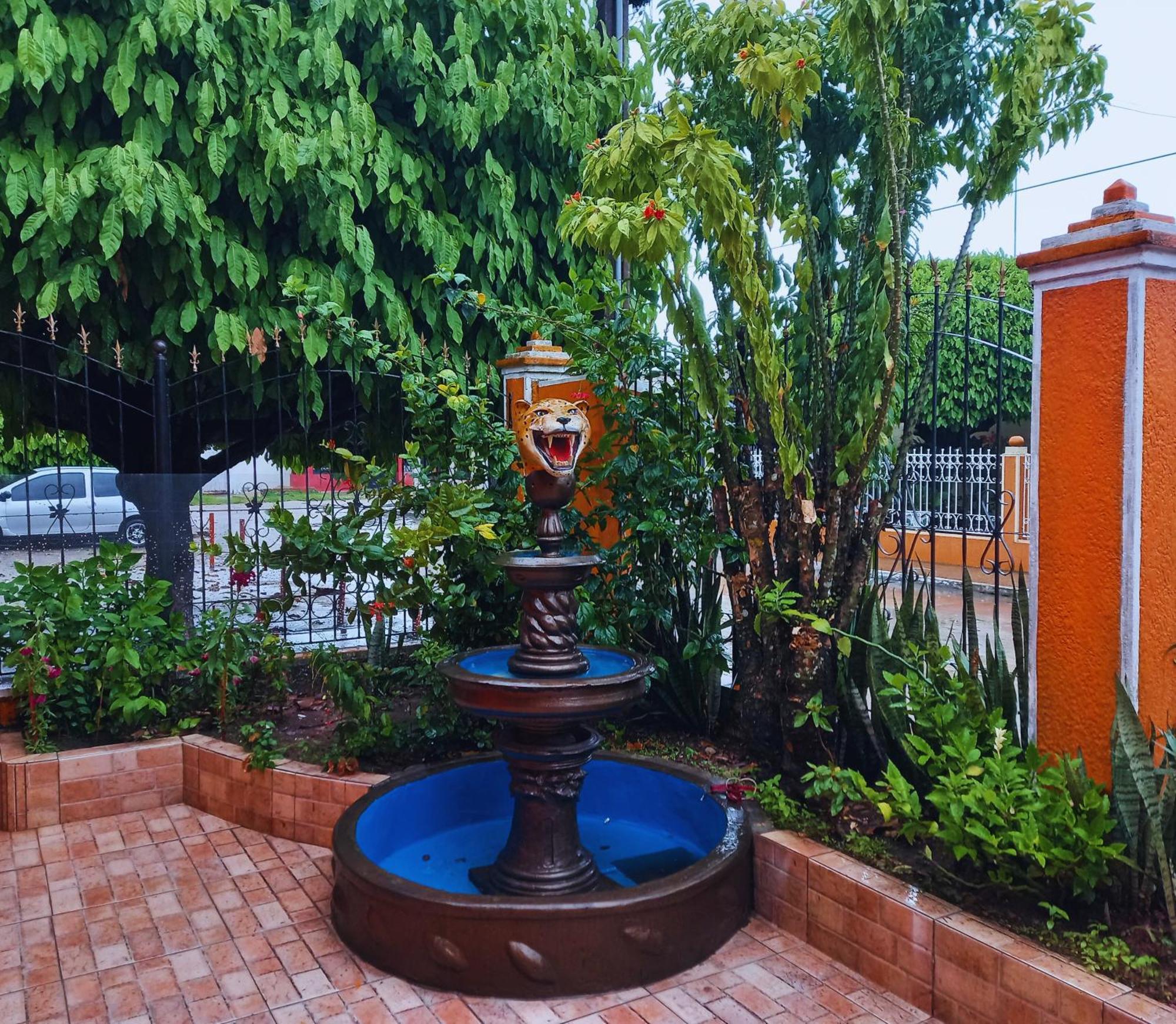 El Jaguar Casa Hotel Leticia Exterior foto